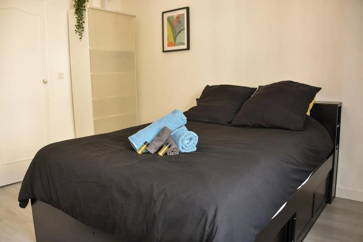 Charmant Studio Moderne Equipe A Nice Apartment